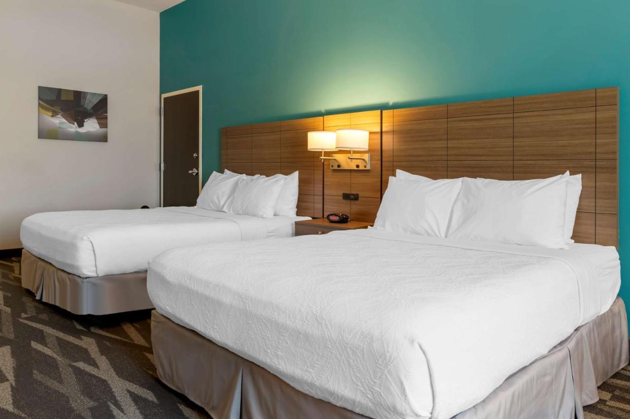 เบสต์ เวสเทิร์น พลัส เซ็นทราเลีย โฮเทล แอนด์ สวีท Hotel ภายนอก รูปภาพ