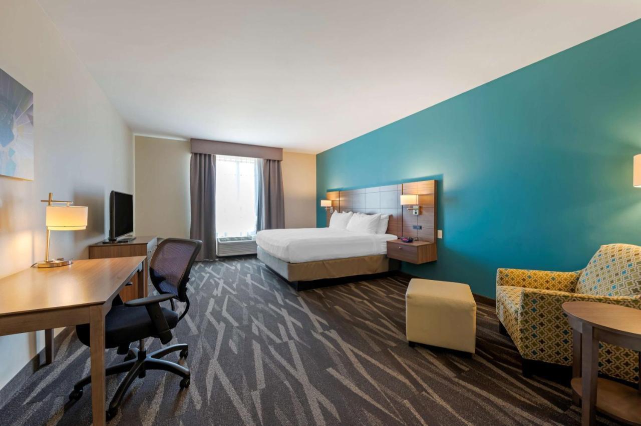 เบสต์ เวสเทิร์น พลัส เซ็นทราเลีย โฮเทล แอนด์ สวีท Hotel ภายนอก รูปภาพ
