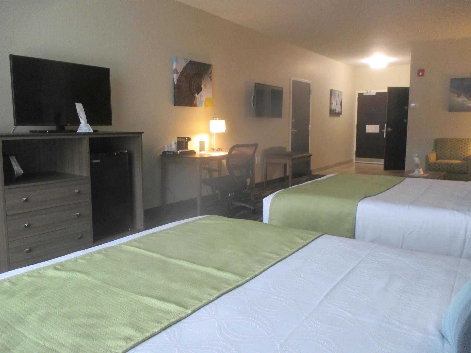 เบสต์ เวสเทิร์น พลัส เซ็นทราเลีย โฮเทล แอนด์ สวีท Hotel ภายนอก รูปภาพ